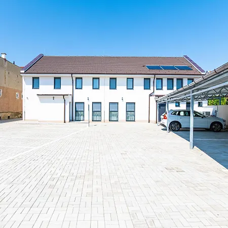 Elixir Panzio B&B 4*