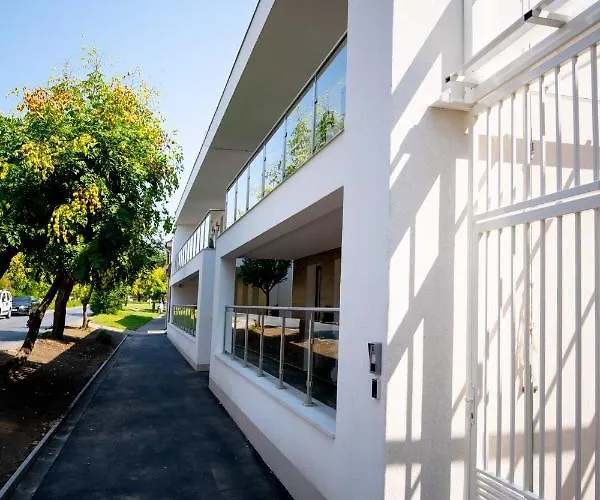 B&B Elixir Panzio Nyírbátor