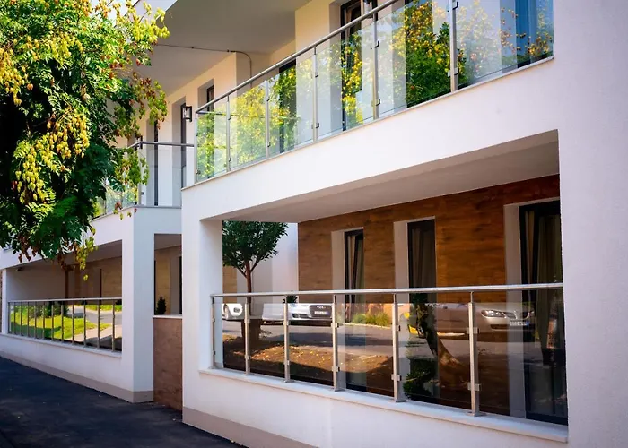 Elixir Panzio 4* Nyírbátor