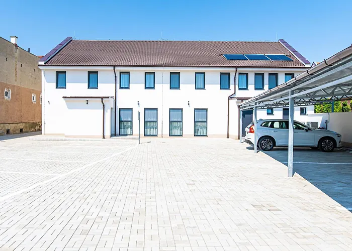 Elixir Panzio B&B 4*